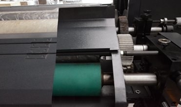 Enerji Tasarrufu Dört Renkli Flekso Baskı Makinesi / Büyük 4 Renkli Baskı Makinesi